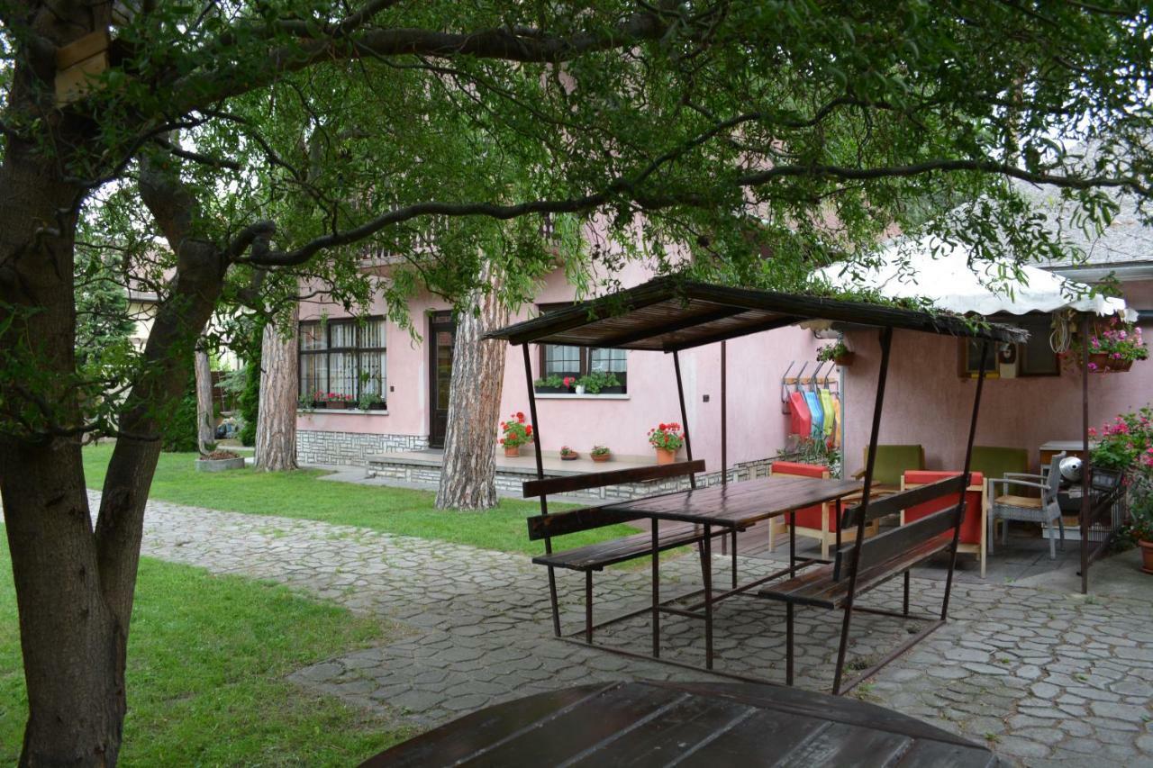 Galamb Villa Siofok Exterior photo
